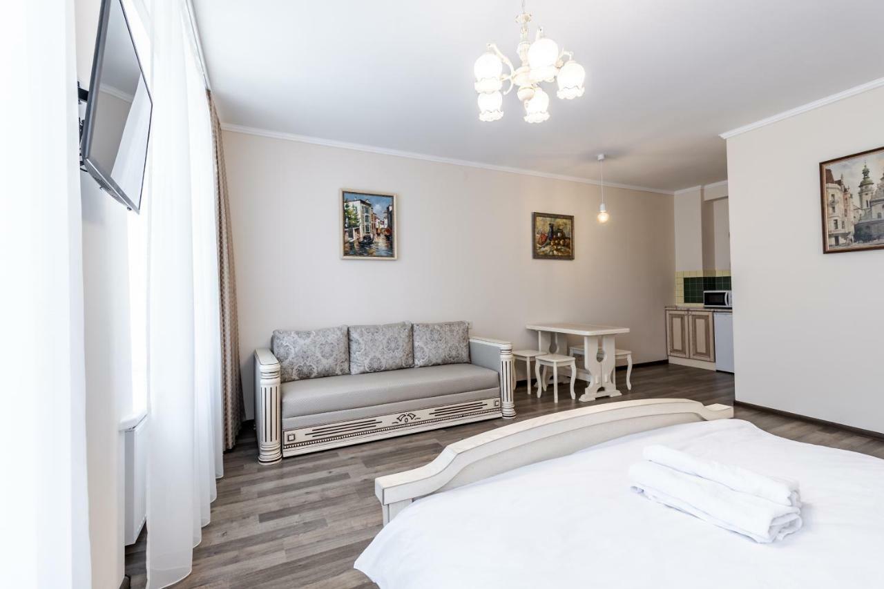 Opera House Apartment 3 Lviv Exterior foto